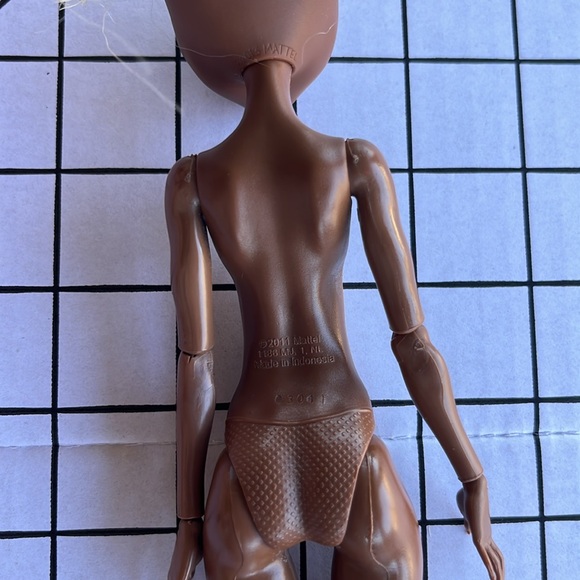 Monster high Clawdia Wolf doll 2013 - Picture 4 of 4